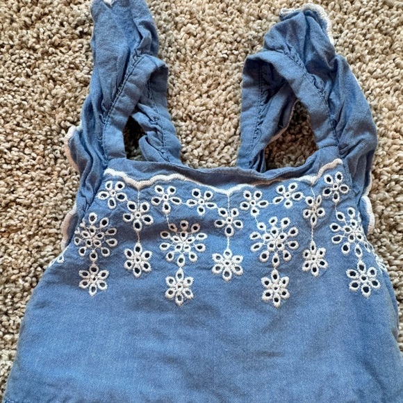 Toddler girls embroidered flutter sleeve dress eyelet blue and white size 2T - Picture 5 of 9